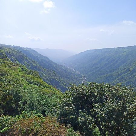 Villa Strawberry Country Mahābaleshwar Exterior foto